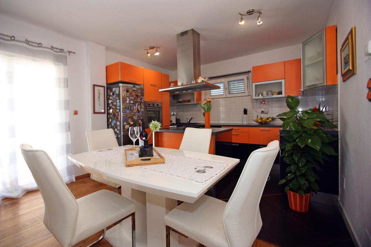 Apartment Petra Supetar Eksteriør billede
